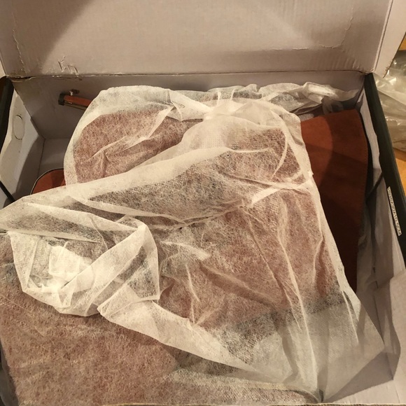 Knee-high boots - Picture 3 of 8